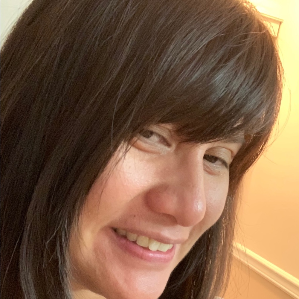 Meet your Posher, Sharon